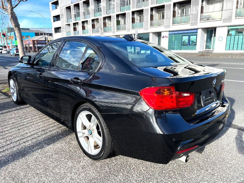 2013 BMW 320i