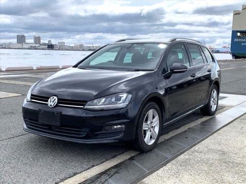 2016 Volkswagen Golf - Thumbnail