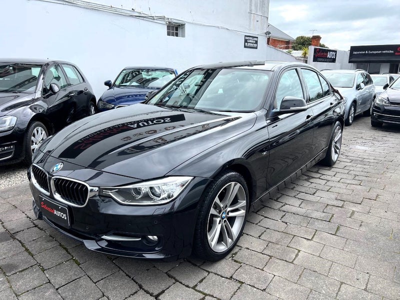 2012 BMW 320i