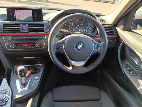 2012 BMW 320i - Thumbnail