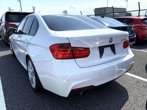 2015 BMW 320i - Thumbnail