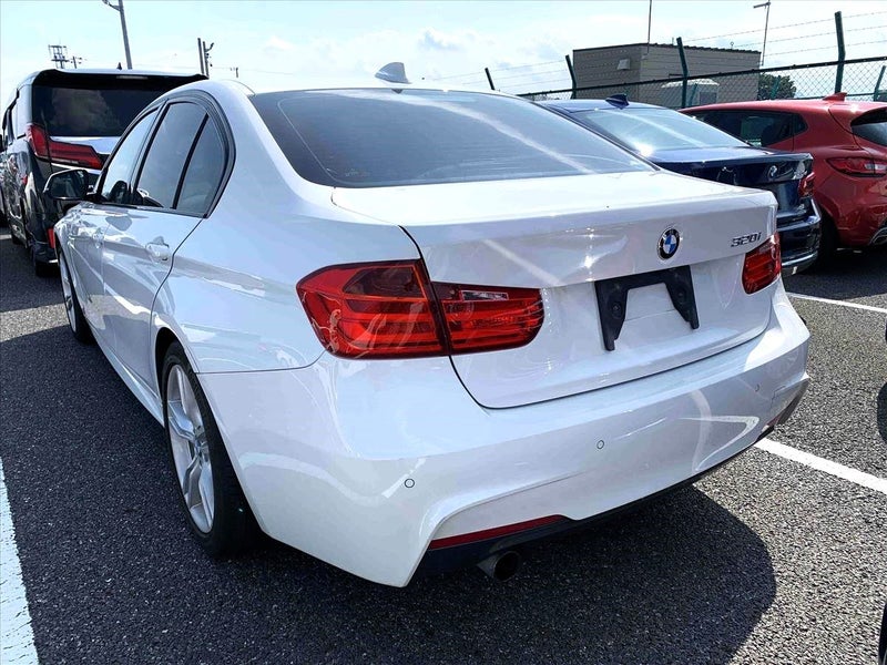 2015 BMW 320i