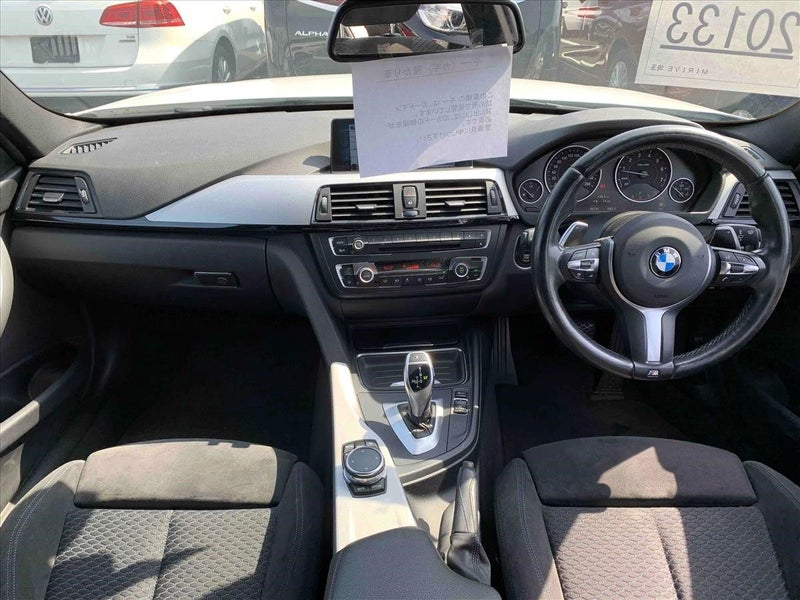 2015 BMW 320i