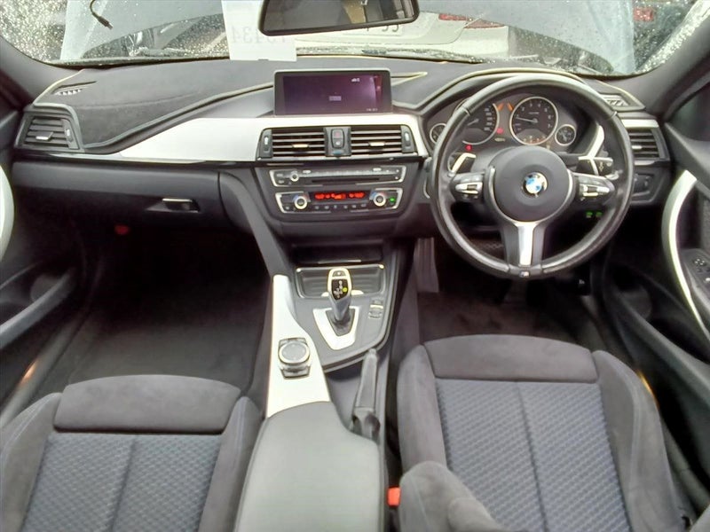 2015 BMW 320i