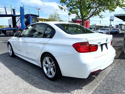 2015 BMW 320i - Thumbnail