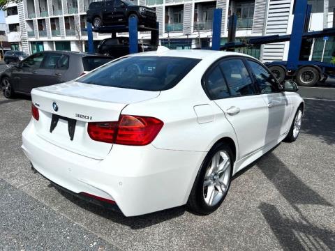 2015 BMW 320i - Thumbnail