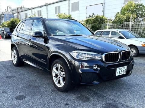 2017 BMW X5 - Thumbnail