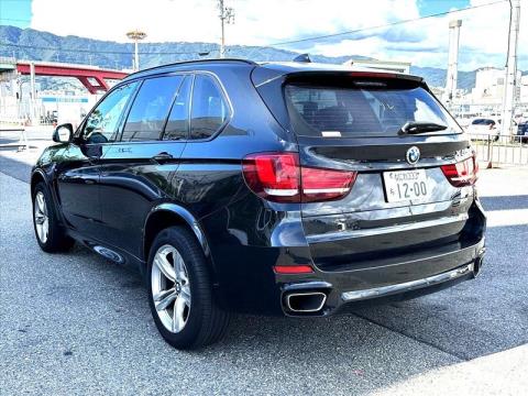 2017 BMW X5 - Thumbnail