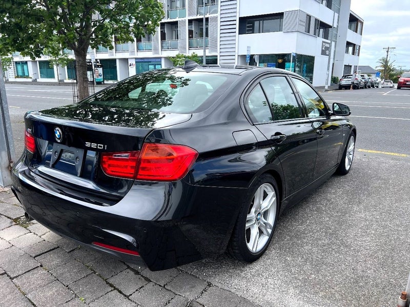 2014 BMW 320i