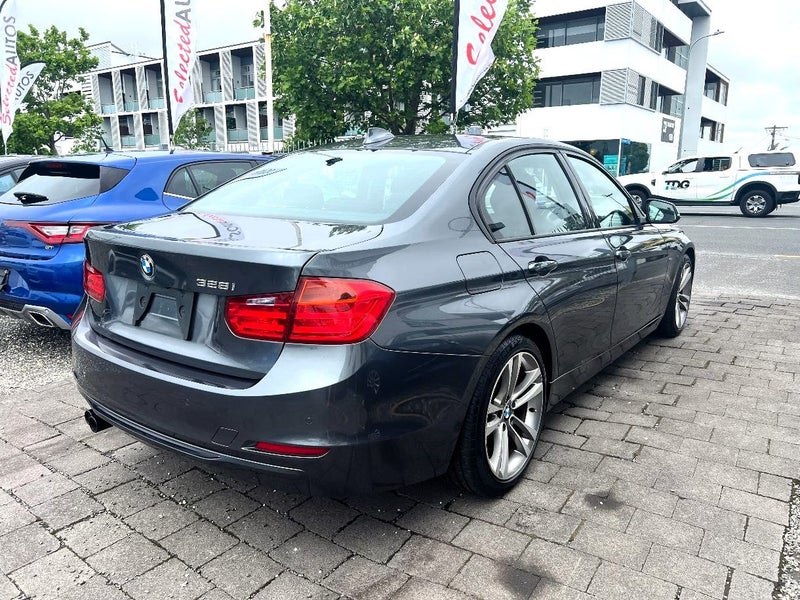 2012 BMW 328i