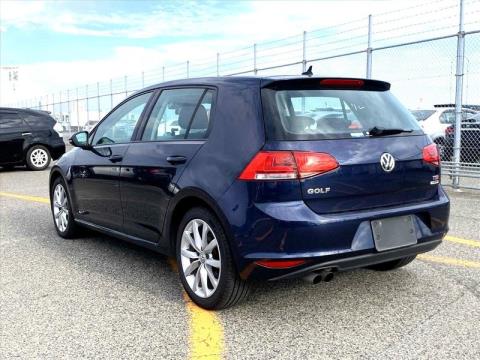 2016 Volkswagen Golf - Thumbnail