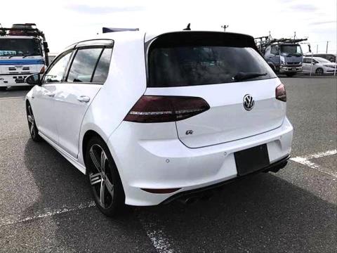 2014 Volkswagen Golf - Thumbnail