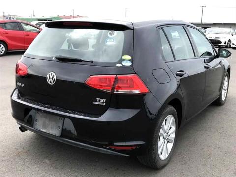 2013 Volkswagen Golf - Thumbnail