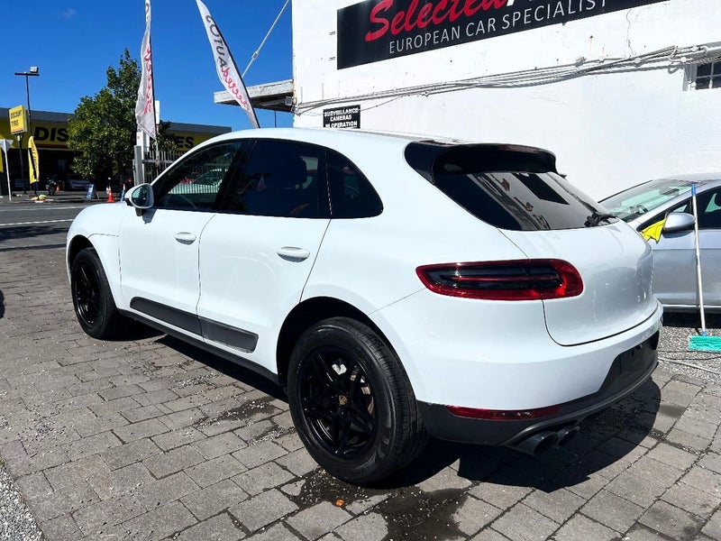 2015 Porsche Macan